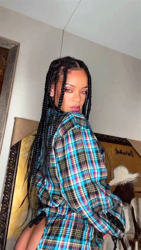 rihanna nude|Rihanna Naked: Photos of the Pop Star Baring All